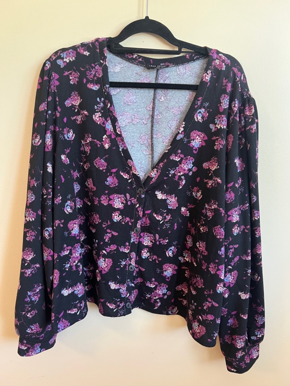 Lane Bryant 30/32 Black Pink Floral Button Front Top Plus Size 4X